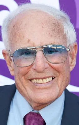 Мел Стюарт